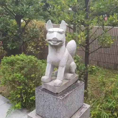 蔵稲荷大明神の狛犬