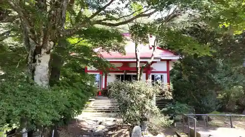 日輪寺の本殿・本堂