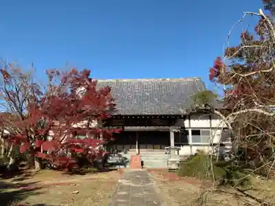 久原寺の本殿・本堂