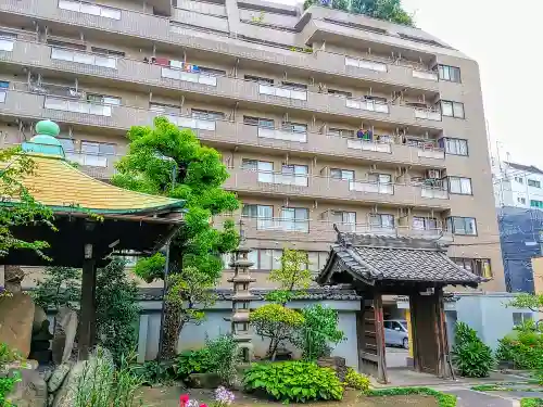 観聴寺の山門・神門