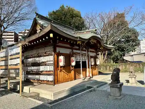 呉服神社の本殿