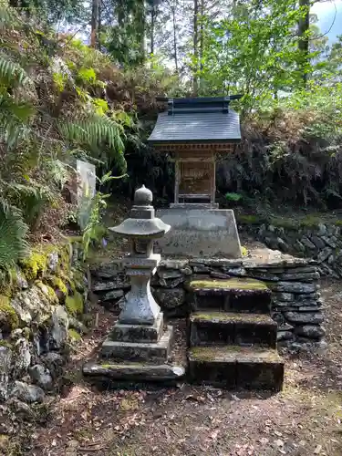 大宮四社神社の末社