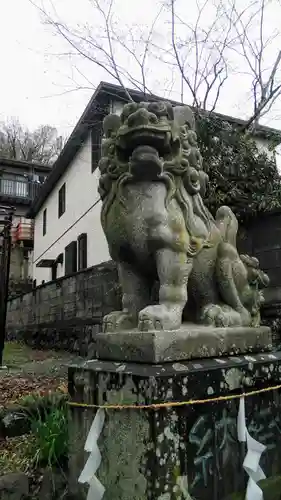 八雲神社の狛犬