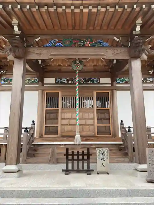 安楽寺の本殿・本堂