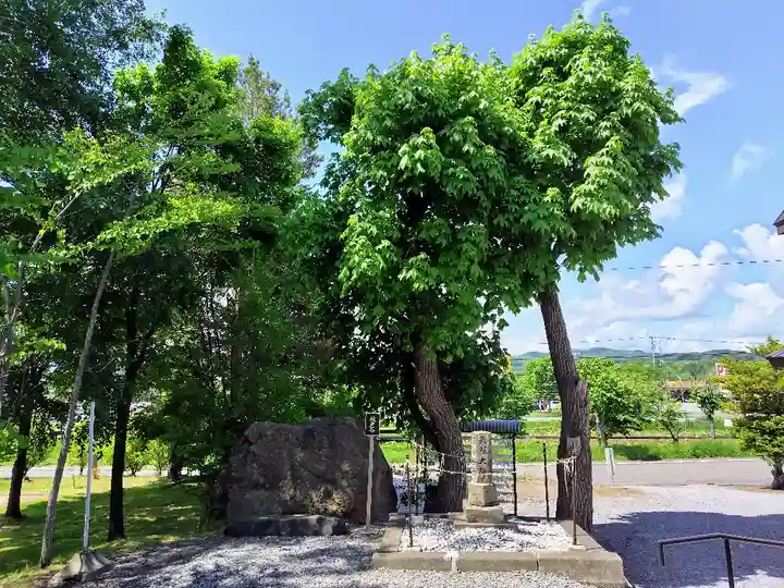 西御料地神社の自然