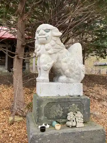 蘭島神社の狛犬