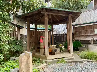 宝永四年六地蔵の{uncategorized: "未分類", other: "その他", undefined: "問題あり", building: "その他建物", grave: "お墓", sacred_gate: "鳥居", guardian: "狛犬", statue: "像", buddha: "仏像", history: "歴史", nature: "自然", garden: "庭園", animal: "動物", pagoda: "塔", temizu: "手水舎", mountain_gate: "山門・神門", sanctuary: "本殿・本堂", subordinate: "末社・摂社", art: "芸術", scenery: "景色", jizo: "地蔵", ema: "絵馬", goshuin: "御朱印", omikuji: "おみくじ", items: "授与品その他", amulet: "お守り", goshuincho: "御朱印帳", eats: "食事", festival: "お祭り", votive_dance: "神楽", shichigosan: "七五三参", wedding: "結婚式", experience: "体験その他", initially: "初詣", around: "周辺", anti_infection: "感染症対策"}