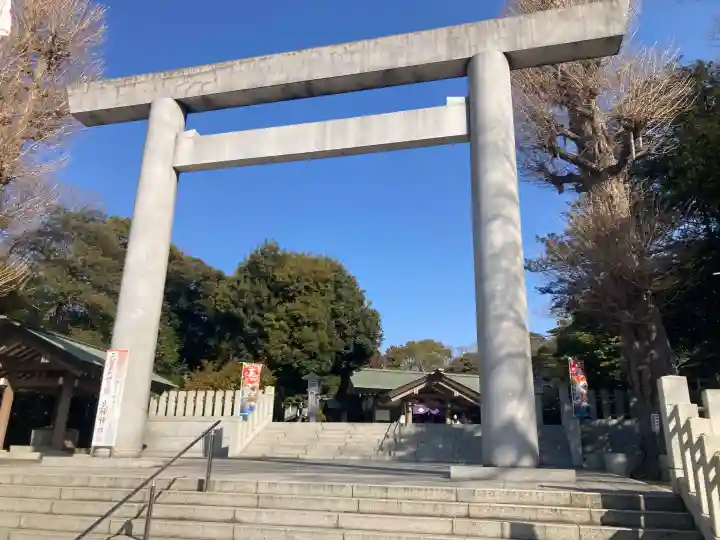 皇大神宮(烏森神社)の{uncategorized: "未分類", other: "その他", undefined: "問題あり", building: "その他建物", grave: "お墓", sacred_gate: "鳥居", guardian: "狛犬", statue: "像", buddha: "仏像", history: "歴史", nature: "自然", garden: "庭園", animal: "動物", pagoda: "塔", temizu: "手水舎", mountain_gate: "山門・神門", sanctuary: "本殿・本堂", subordinate: "末社・摂社", art: "芸術", scenery: "景色", jizo: "地蔵", ema: "絵馬", goshuin: "御朱印", omikuji: "おみくじ", items: "授与品その他", amulet: "お守り", goshuincho: "御朱印帳", eats: "食事", festival: "お祭り", votive_dance: "神楽", shichigosan: "七五三参", wedding: "結婚式", experience: "体験その他", initially: "初詣", around: "周辺", anti_infection: "感染症対策"}