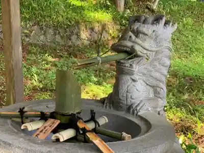 須山浅間神社の手水舎