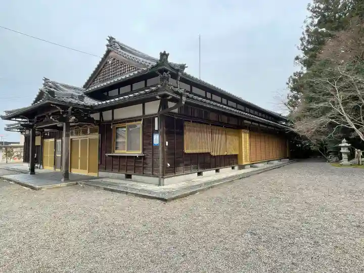 川田神社の{uncategorized: "未分類", other: "その他", undefined: "問題あり", building: "その他建物", grave: "お墓", sacred_gate: "鳥居", guardian: "狛犬", statue: "像", buddha: "仏像", history: "歴史", nature: "自然", garden: "庭園", animal: "動物", pagoda: "塔", temizu: "手水舎", mountain_gate: "山門・神門", sanctuary: "本殿・本堂", subordinate: "末社・摂社", art: "芸術", scenery: "景色", jizo: "地蔵", ema: "絵馬", goshuin: "御朱印", omikuji: "おみくじ", items: "授与品その他", amulet: "お守り", goshuincho: "御朱印帳", eats: "食事", festival: "お祭り", votive_dance: "神楽", shichigosan: "七五三参", wedding: "結婚式", experience: "体験その他", initially: "初詣", around: "周辺", anti_infection: "感染症対策"}