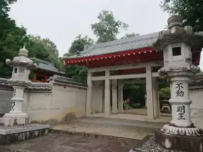 観音寺(東郷町)の山門・神門