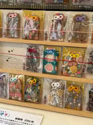 露天神社（お初天神）の{uncategorized: "未分類", other: "その他", undefined: "問題あり", building: "その他建物", grave: "お墓", sacred_gate: "鳥居", guardian: "狛犬", statue: "像", buddha: "仏像", history: "歴史", nature: "自然", garden: "庭園", animal: "動物", pagoda: "塔", temizu: "手水舎", mountain_gate: "山門・神門", sanctuary: "本殿・本堂", subordinate: "末社・摂社", art: "芸術", scenery: "景色", jizo: "地蔵", ema: "絵馬", goshuin: "御朱印", omikuji: "おみくじ", items: "授与品その他", amulet: "お守り", goshuincho: "御朱印帳", eats: "食事", festival: "お祭り", votive_dance: "神楽", shichigosan: "七五三参", wedding: "結婚式", experience: "体験その他", initially: "初詣", around: "周辺", anti_infection: "感染症対策"}