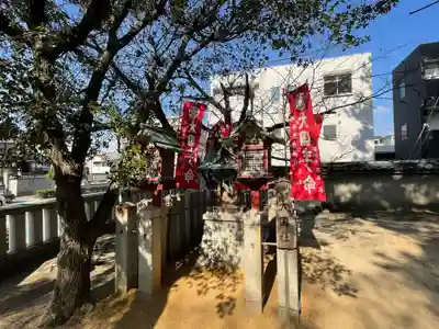 岩屋神社の末社・摂社