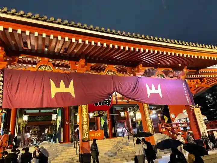 浅草寺の本殿・本堂