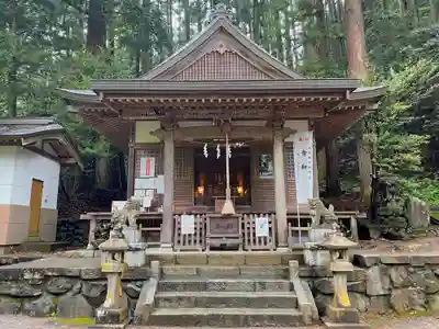 九頭龍神社の本殿・本堂
