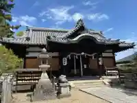 菅原天満宮(菅原神社)の{uncategorized: "未分類", other: "その他", undefined: "問題あり", building: "その他建物", grave: "お墓", sacred_gate: "鳥居", guardian: "狛犬", statue: "像", buddha: "仏像", history: "歴史", nature: "自然", garden: "庭園", animal: "動物", pagoda: "塔", temizu: "手水舎", mountain_gate: "山門・神門", sanctuary: "本殿・本堂", subordinate: "末社・摂社", art: "芸術", scenery: "景色", jizo: "地蔵", ema: "絵馬", goshuin: "御朱印", omikuji: "おみくじ", items: "授与品その他", amulet: "お守り", goshuincho: "御朱印帳", eats: "食事", festival: "お祭り", votive_dance: "神楽", shichigosan: "七五三参", wedding: "結婚式", experience: "体験その他", initially: "初詣", around: "周辺", anti_infection: "感染症対策"}