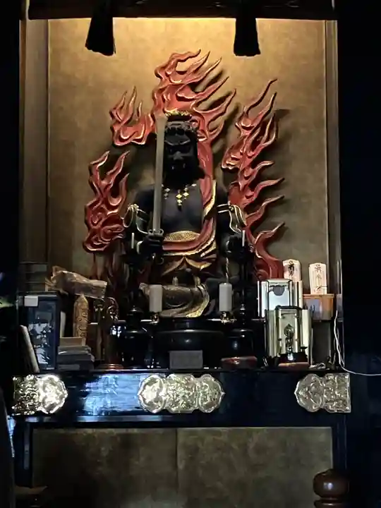 弘真寺の本殿・本堂