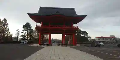 成田山名古屋別院大聖寺(犬山成田山)の山門・神門