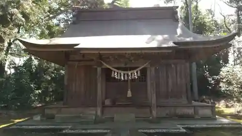 子安神社の本殿・本堂