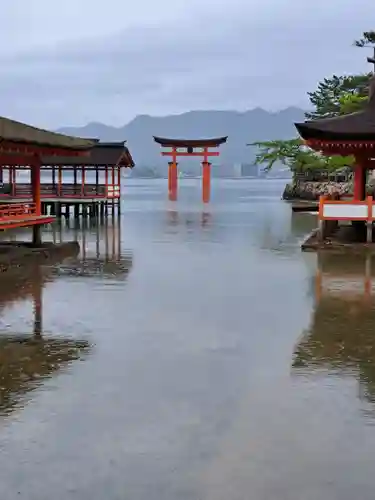 厳島神社(広島県)