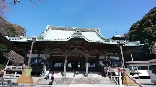 龍口寺の本殿・本堂