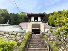 阿弥陀寺の山門