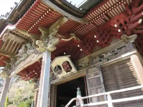 飯縄寺の本殿・本堂