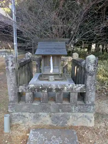 加茂神社の{uncategorized: "未分類", other: "その他", undefined: "問題あり", building: "その他建物", grave: "お墓", sacred_gate: "鳥居", guardian: "狛犬", statue: "像", buddha: "仏像", history: "歴史", nature: "自然", garden: "庭園", animal: "動物", pagoda: "塔", temizu: "手水舎", mountain_gate: "山門・神門", sanctuary: "本殿・本堂", subordinate: "末社・摂社", art: "芸術", scenery: "景色", jizo: "地蔵", ema: "絵馬", goshuin: "御朱印", omikuji: "おみくじ", items: "授与品その他", amulet: "お守り", goshuincho: "御朱印帳", eats: "食事", festival: "お祭り", votive_dance: "神楽", shichigosan: "七五三参", wedding: "結婚式", experience: "体験その他", initially: "初詣", around: "周辺", anti_infection: "感染症対策"}