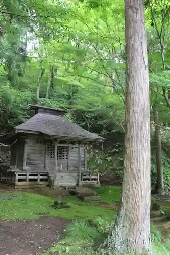 黒石寺の本殿・本堂
