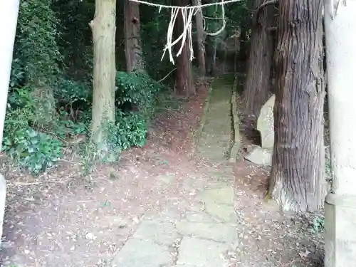 顕國魂神社の建物その他