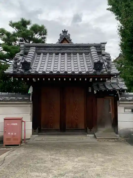 明光寺の山門・神門