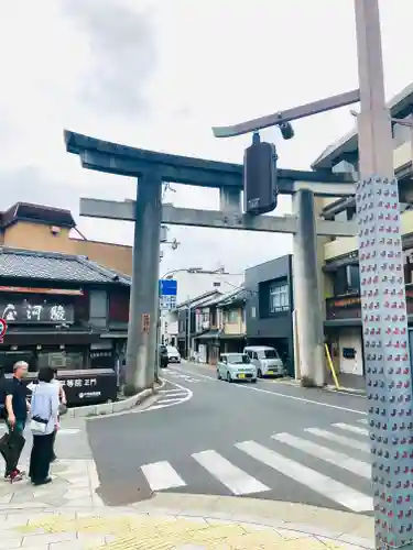 平等院の鳥居