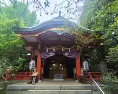 芝東照宮の{uncategorized: "未分類", other: "その他", undefined: "問題あり", building: "その他建物", grave: "お墓", sacred_gate: "鳥居", guardian: "狛犬", statue: "像", buddha: "仏像", history: "歴史", nature: "自然", garden: "庭園", animal: "動物", pagoda: "塔", temizu: "手水舎", mountain_gate: "山門・神門", sanctuary: "本殿・本堂", subordinate: "末社・摂社", art: "芸術", scenery: "景色", jizo: "地蔵", ema: "絵馬", goshuin: "御朱印", omikuji: "おみくじ", items: "授与品その他", amulet: "お守り", goshuincho: "御朱印帳", eats: "食事", festival: "お祭り", votive_dance: "神楽", shichigosan: "七五三参", wedding: "結婚式", experience: "体験その他", initially: "初詣", around: "周辺", anti_infection: "感染症対策"}