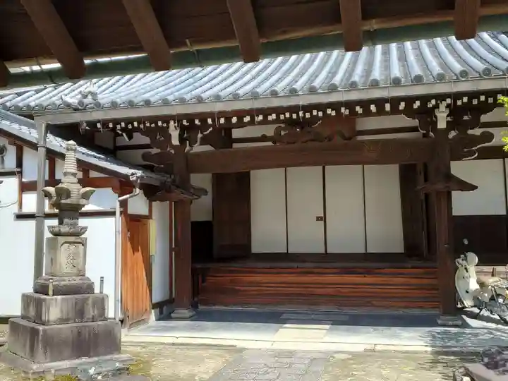 龍岸寺の本殿・本堂