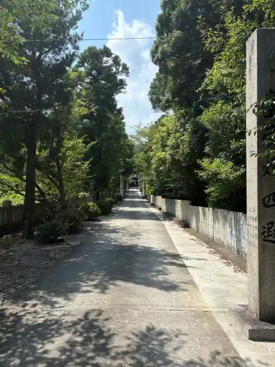 宇佐八幡神社の{uncategorized: "未分類", other: "その他", undefined: "問題あり", building: "その他建物", grave: "お墓", sacred_gate: "鳥居", guardian: "狛犬", statue: "像", buddha: "仏像", history: "歴史", nature: "自然", garden: "庭園", animal: "動物", pagoda: "塔", temizu: "手水舎", mountain_gate: "山門・神門", sanctuary: "本殿・本堂", subordinate: "末社・摂社", art: "芸術", scenery: "景色", jizo: "地蔵", ema: "絵馬", goshuin: "御朱印", omikuji: "おみくじ", items: "授与品その他", amulet: "お守り", goshuincho: "御朱印帳", eats: "食事", festival: "お祭り", votive_dance: "神楽", shichigosan: "七五三参", wedding: "結婚式", experience: "体験その他", initially: "初詣", around: "周辺", anti_infection: "感染症対策"}