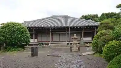 大通寺の本殿
