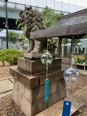 南宮宇佐八幡神社（脇浜神社）の狛犬