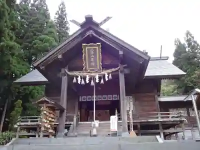 八海山尊神社の本殿・本堂