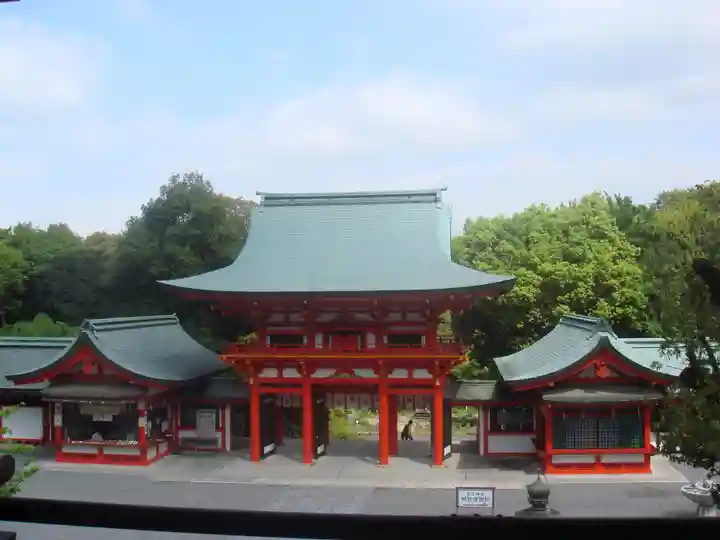 近江神宮の山門・神門