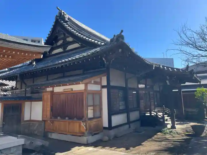 大泉寺の{uncategorized: "未分類", other: "その他", undefined: "問題あり", building: "その他建物", grave: "お墓", sacred_gate: "鳥居", guardian: "狛犬", statue: "像", buddha: "仏像", history: "歴史", nature: "自然", garden: "庭園", animal: "動物", pagoda: "塔", temizu: "手水舎", mountain_gate: "山門・神門", sanctuary: "本殿・本堂", subordinate: "末社・摂社", art: "芸術", scenery: "景色", jizo: "地蔵", ema: "絵馬", goshuin: "御朱印", omikuji: "おみくじ", items: "授与品その他", amulet: "お守り", goshuincho: "御朱印帳", eats: "食事", festival: "お祭り", votive_dance: "神楽", shichigosan: "七五三参", wedding: "結婚式", experience: "体験その他", initially: "初詣", around: "周辺", anti_infection: "感染症対策"}
