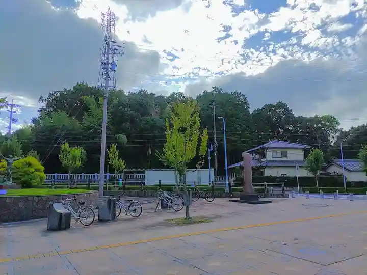 八幡神社(みよし市)の手水舎