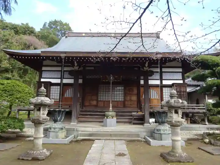 塩谷寺の本殿・本堂