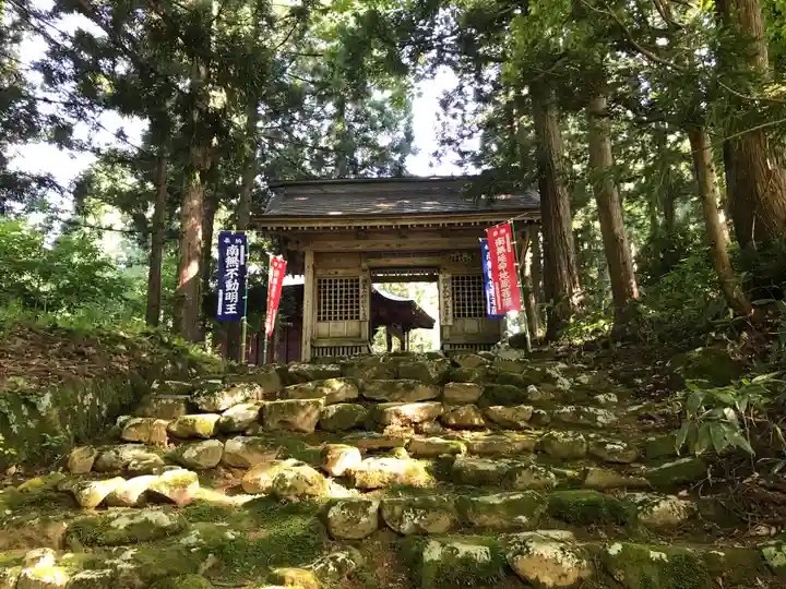 羽黒山荒澤寺(山形県)