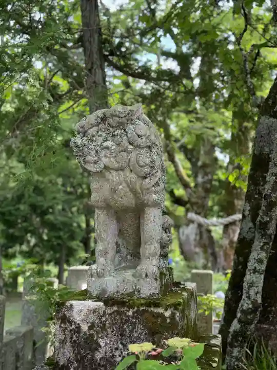 山中諏訪神社(山梨県)