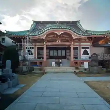 本山 久昌寺の本殿・本堂