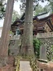 三峯神社の建物その他