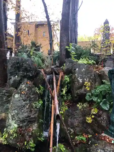 秩父今宮神社の庭園