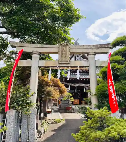 御嶽神社茅萱宮の鳥居