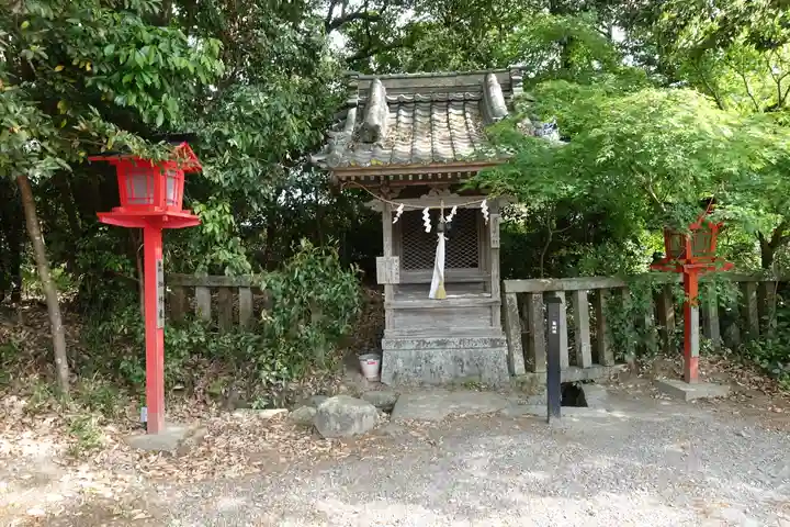 鍬山神社の末社・摂社