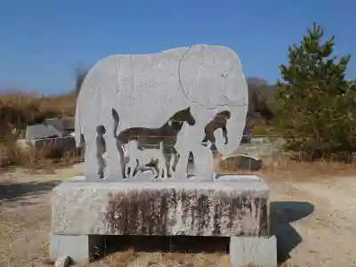 常陸国出雲大社の{uncategorized: "未分類", other: "その他", undefined: "問題あり", building: "その他建物", grave: "お墓", sacred_gate: "鳥居", guardian: "狛犬", statue: "像", buddha: "仏像", history: "歴史", nature: "自然", garden: "庭園", animal: "動物", pagoda: "塔", temizu: "手水舎", mountain_gate: "山門・神門", sanctuary: "本殿・本堂", subordinate: "末社・摂社", art: "芸術", scenery: "景色", jizo: "地蔵", ema: "絵馬", goshuin: "御朱印", omikuji: "おみくじ", items: "授与品その他", amulet: "お守り", goshuincho: "御朱印帳", eats: "食事", festival: "お祭り", votive_dance: "神楽", shichigosan: "七五三参", wedding: "結婚式", experience: "体験その他", initially: "初詣", around: "周辺", anti_infection: "感染症対策"}